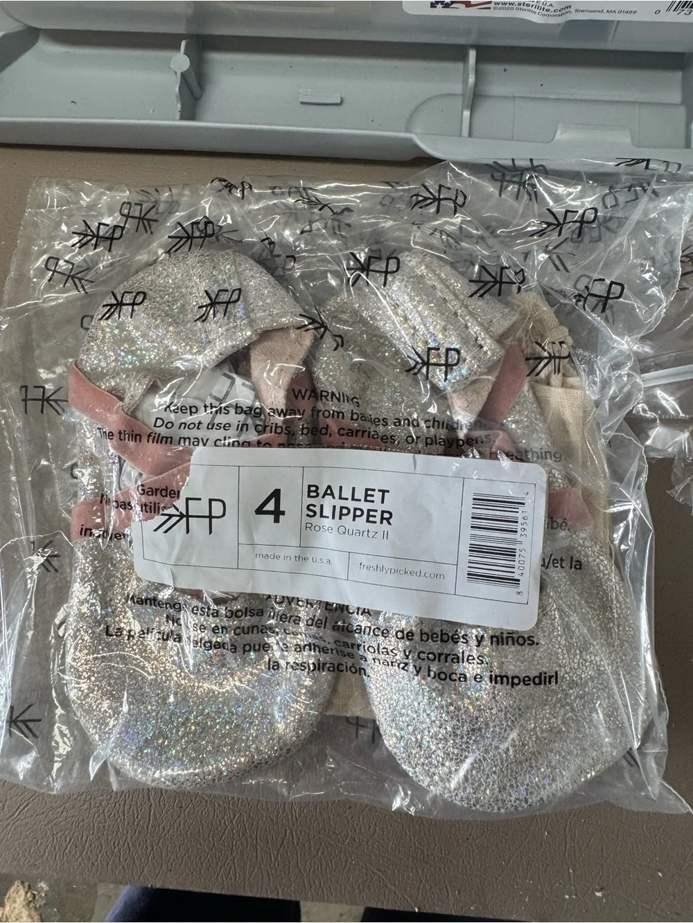 Freshly Picked Ballet Slipper - Rose Quartz II Sparkle (Size 4)